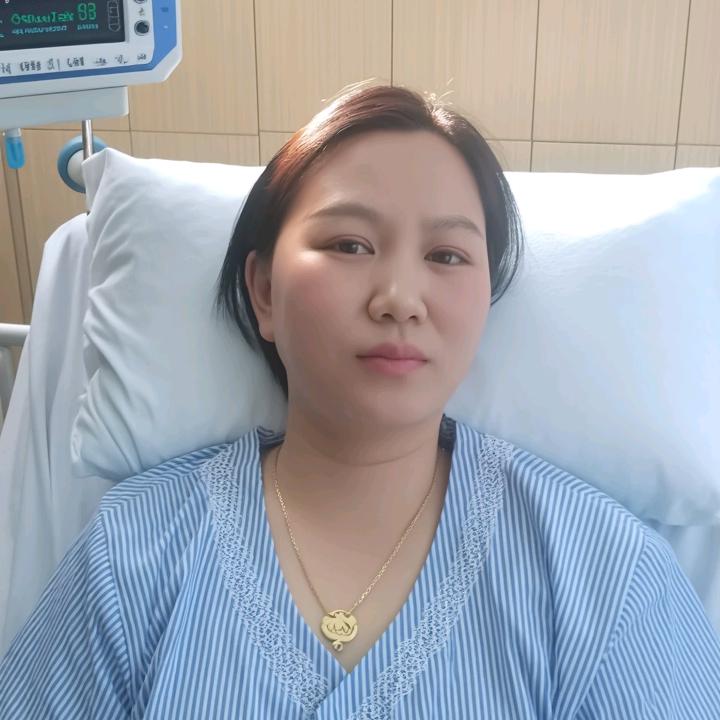 伤心的亚兰