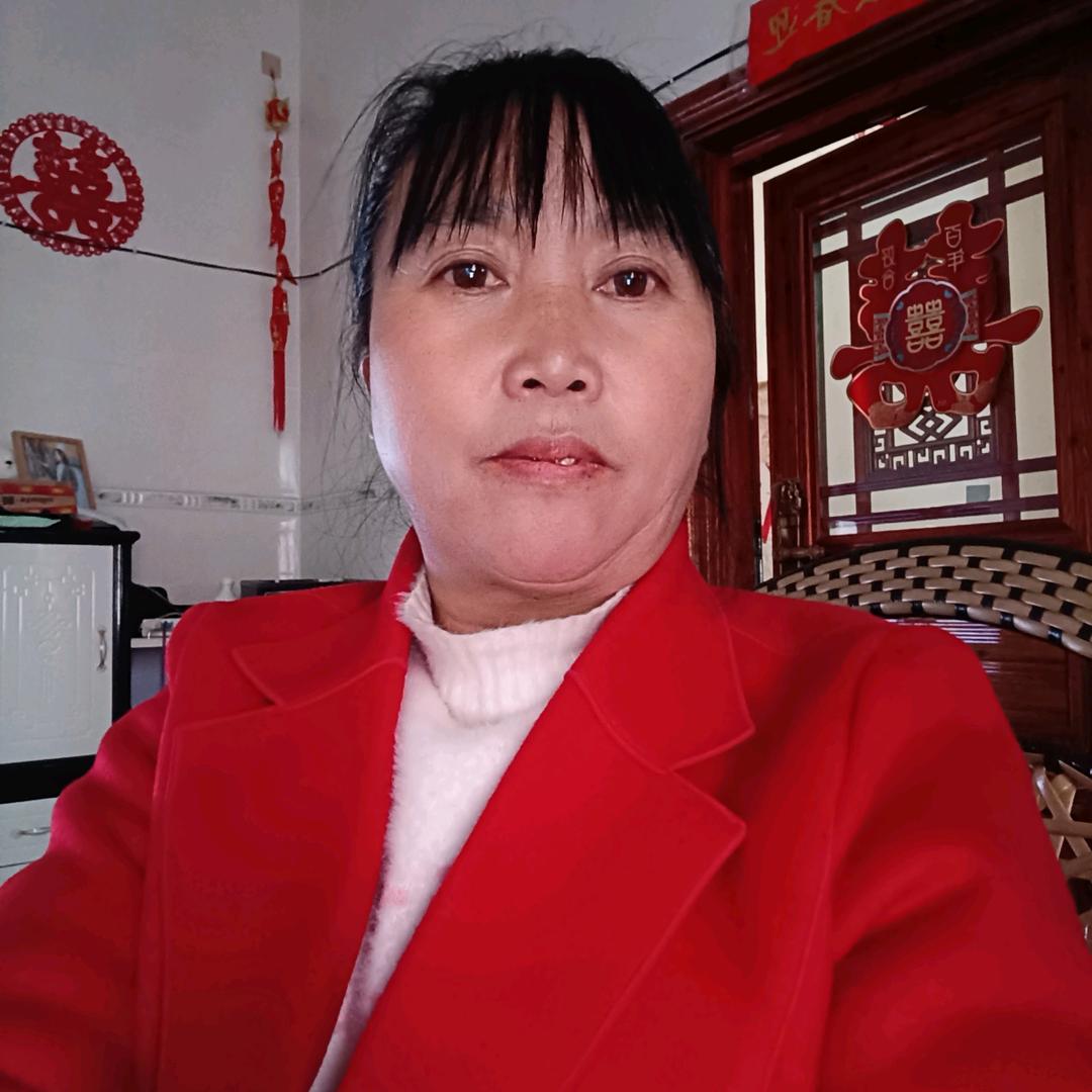 谭登碧