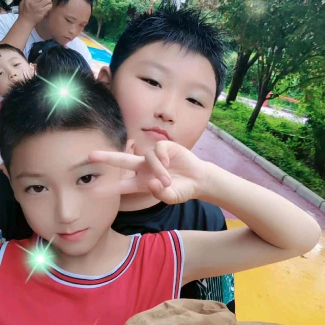 🍀莎(家有俩宝👬）