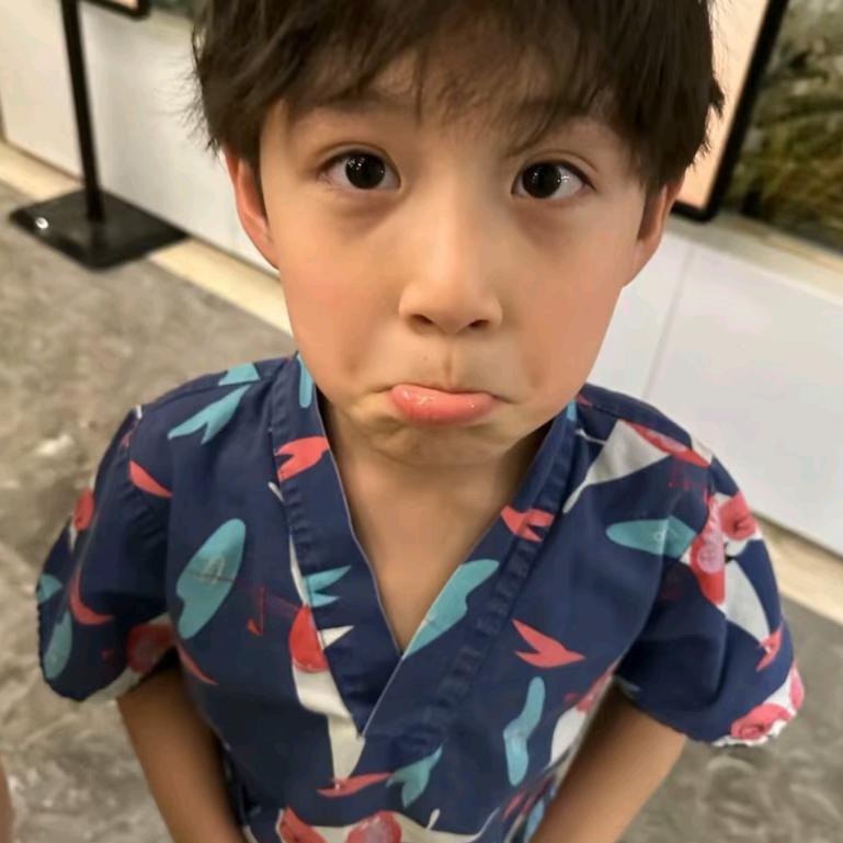 后悔拒绝张婧仪