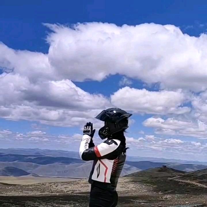 香香是个纹身师