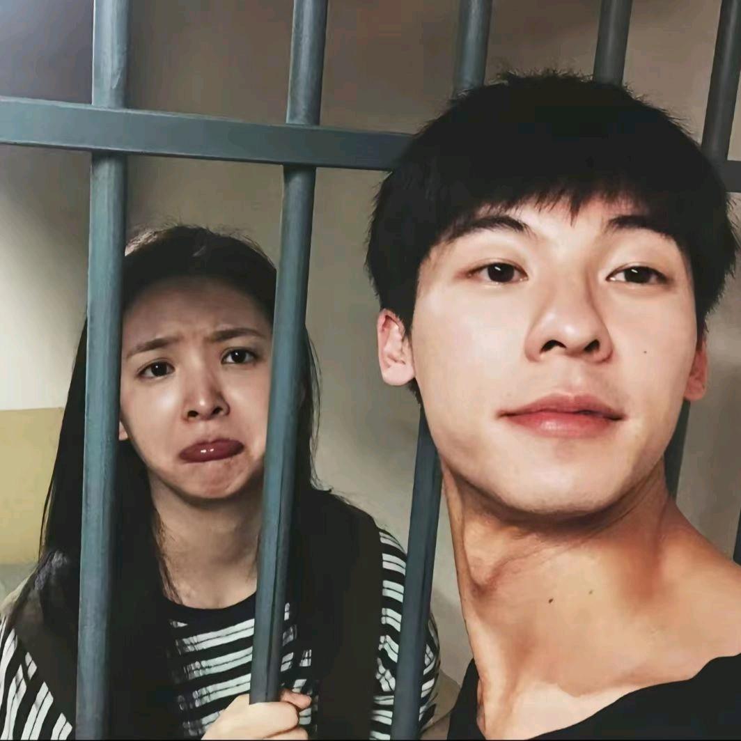 -少熬夜多睡觉-