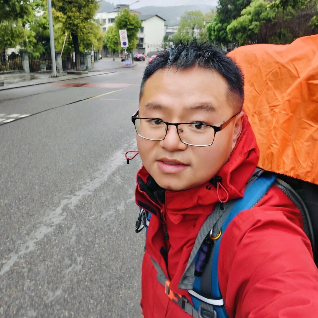 重庆璧山眼镜老表  摩旅中国
