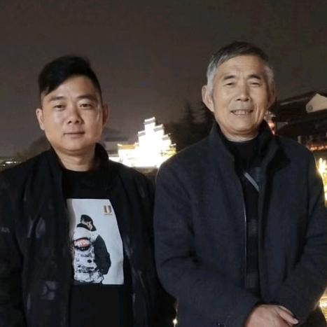 经营化工溶剂和包装桶