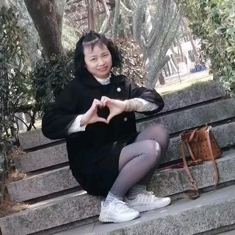 🐲快乐龙女姐🐲