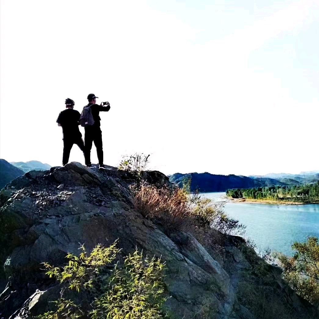 一一