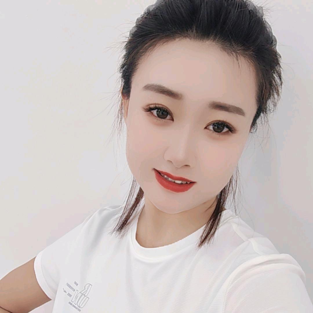 @  👄 璐  璐