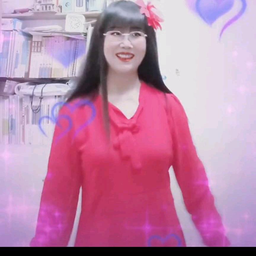 轻云飘飘