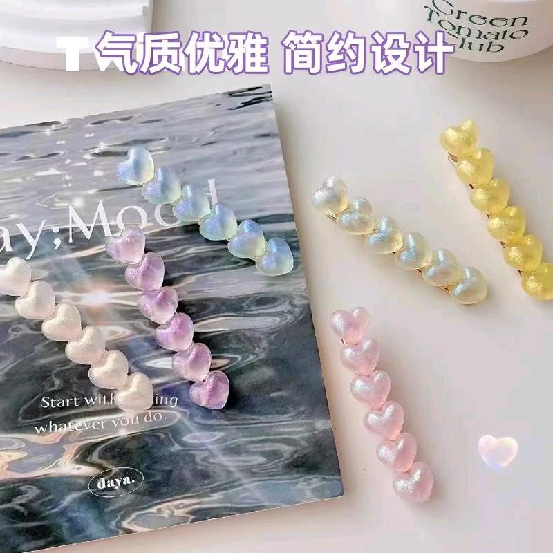 童话镇里的手工小店