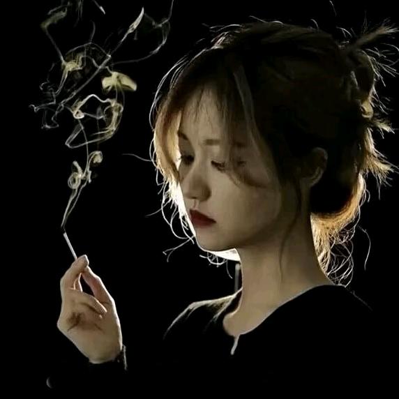 性别男，爱好女(｡･ω･｡)つ🌷