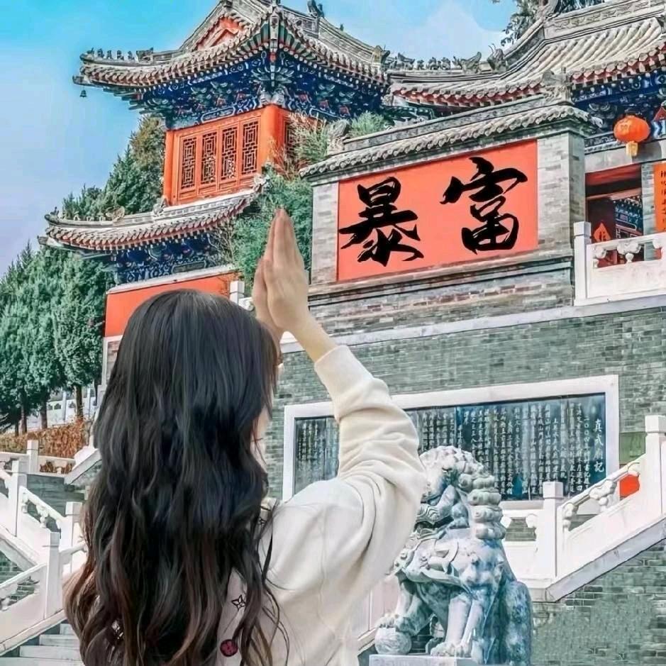 吟吟很哇塞🍒