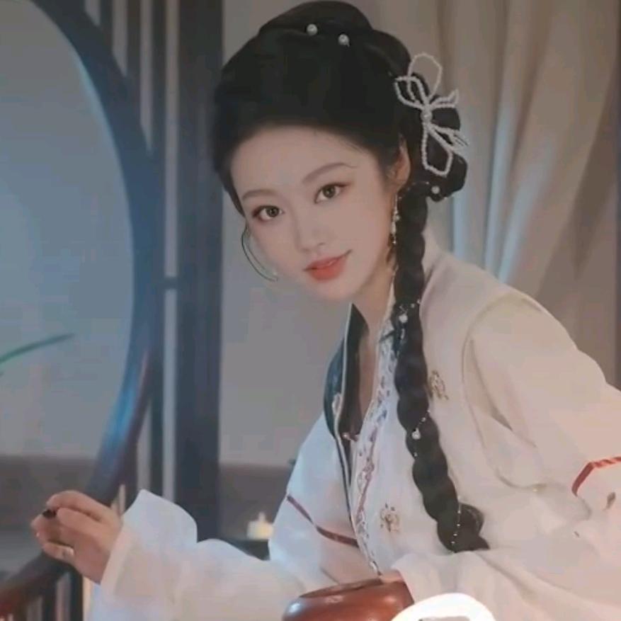 浅笑明眸