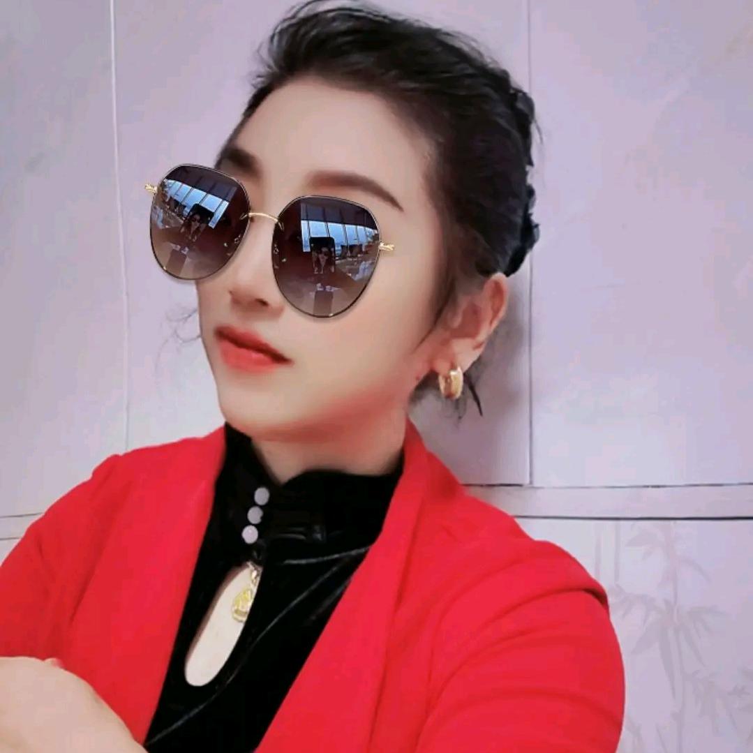 爱健身的一枝梅！