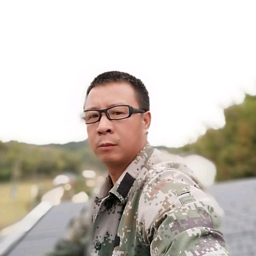 何家人铁哥，钢结构，搭铁棚，旧房换瓦等