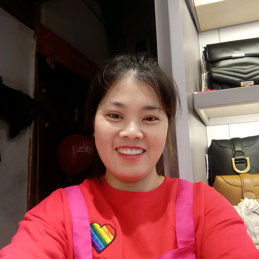 摆摊女王燕仔