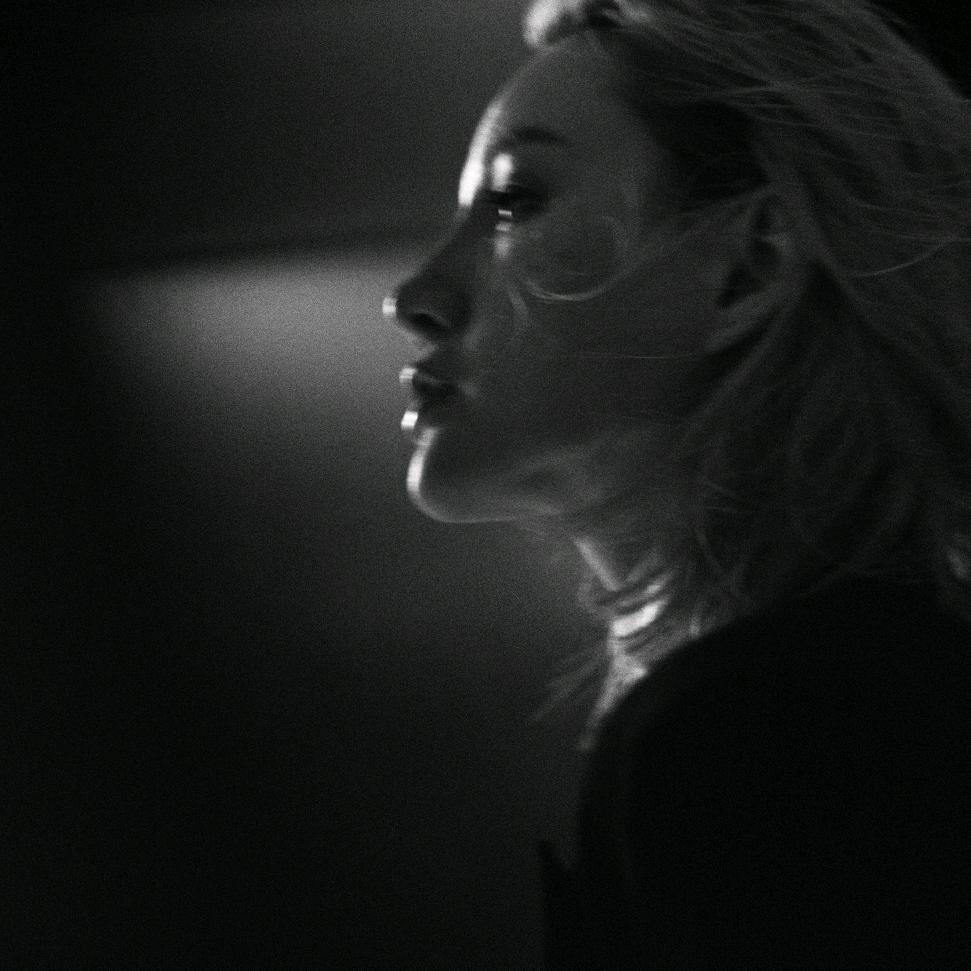 洛哥（轻奢穿搭）