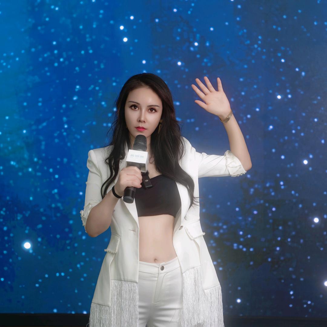 美槑美品牌创始人-黄欣奕