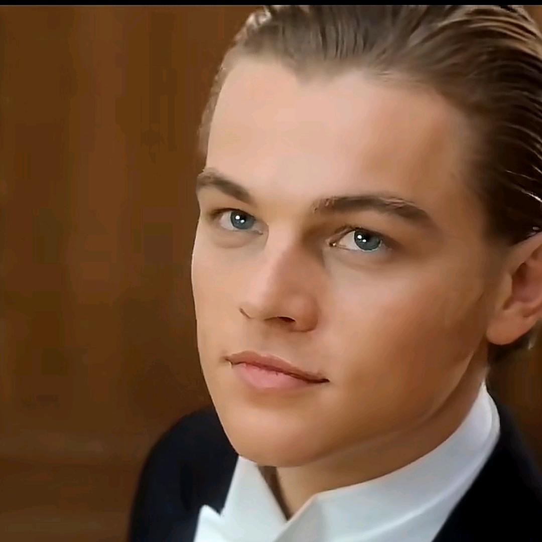 贪财好色一男的