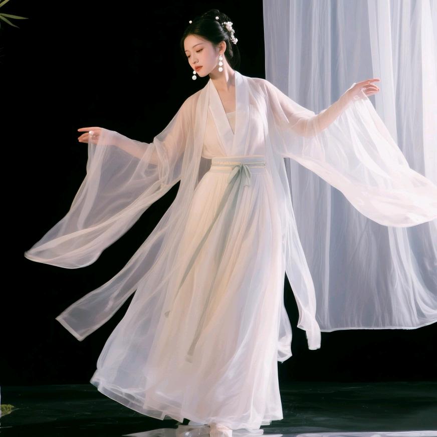 芳华史册