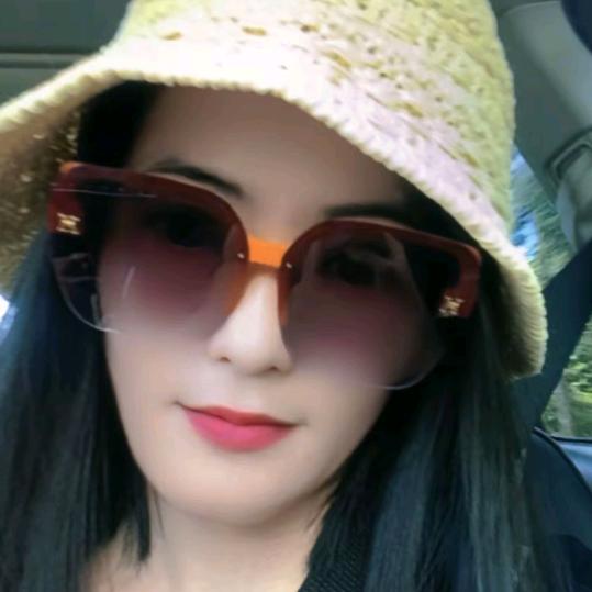 恨(｡･ω･｡)ﾉ♡和爱