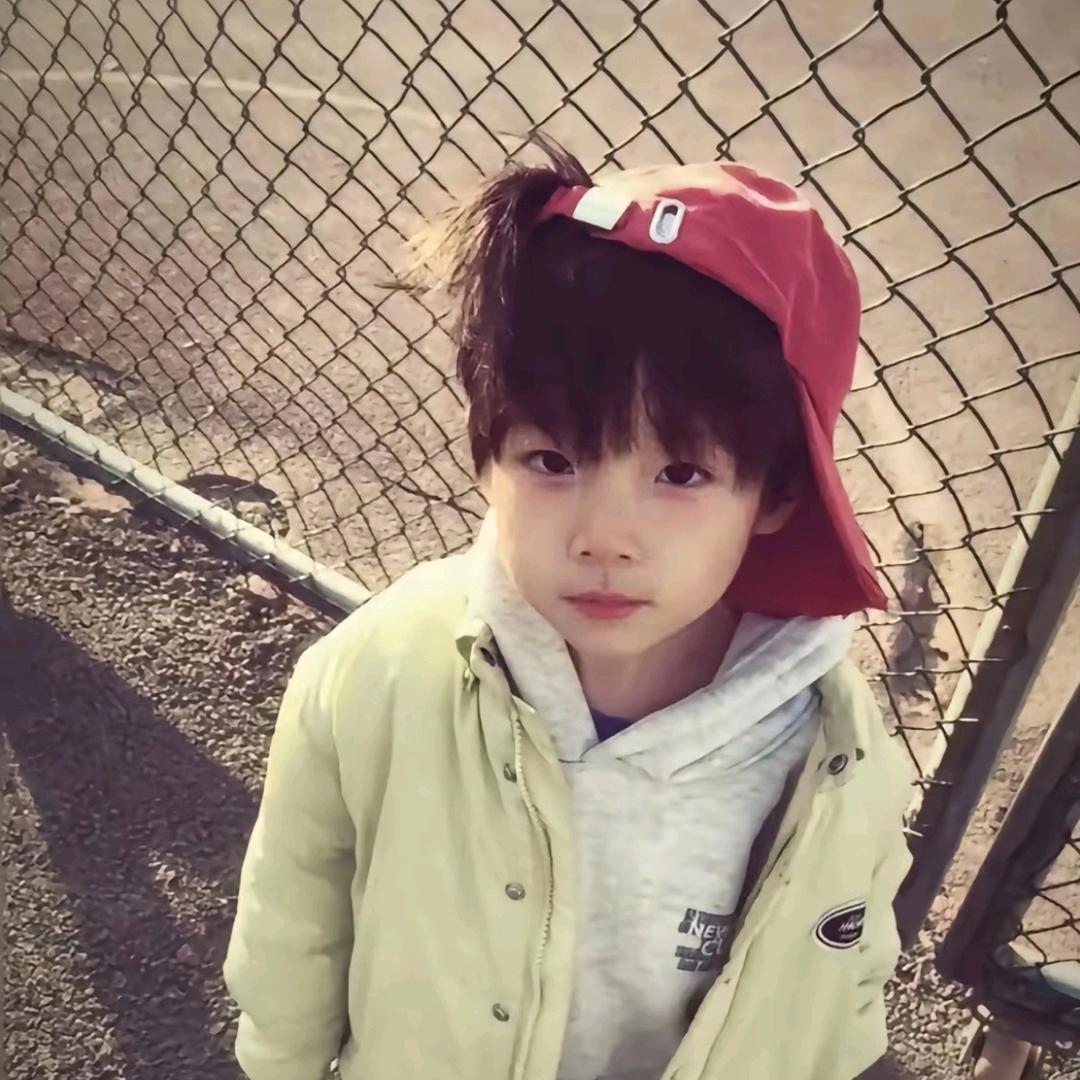 ￴ ￴ ￴￴ ￴ ￴ ￴