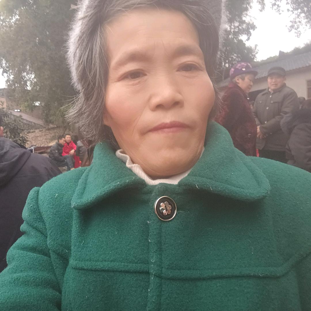 爱唱歌的小罗