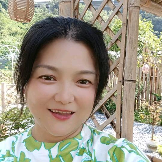 晓玥（11月3日上午10：20首播)