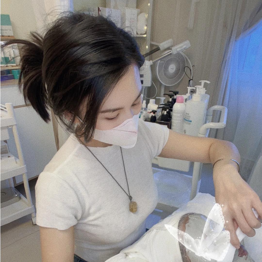 冉权美妆