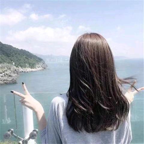 三个柚子⁵⁸⁸