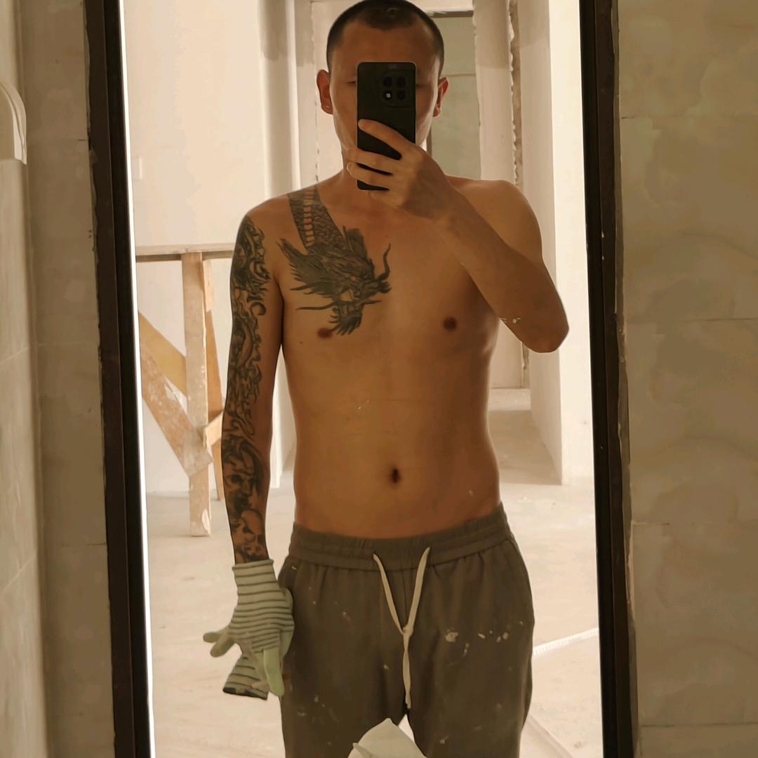 ღ今天小刘很nice