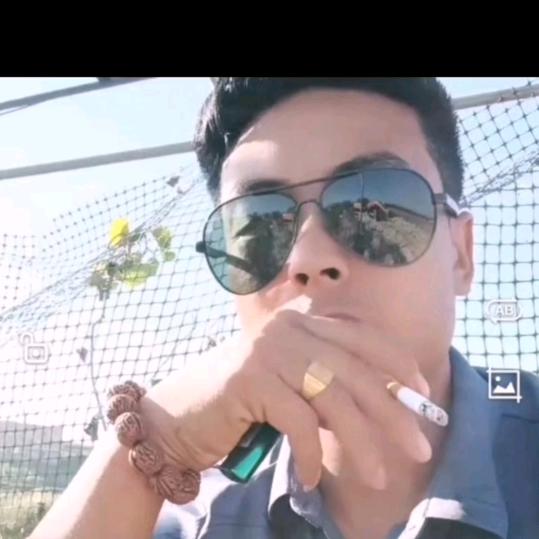 人怕无情💔心怕伤