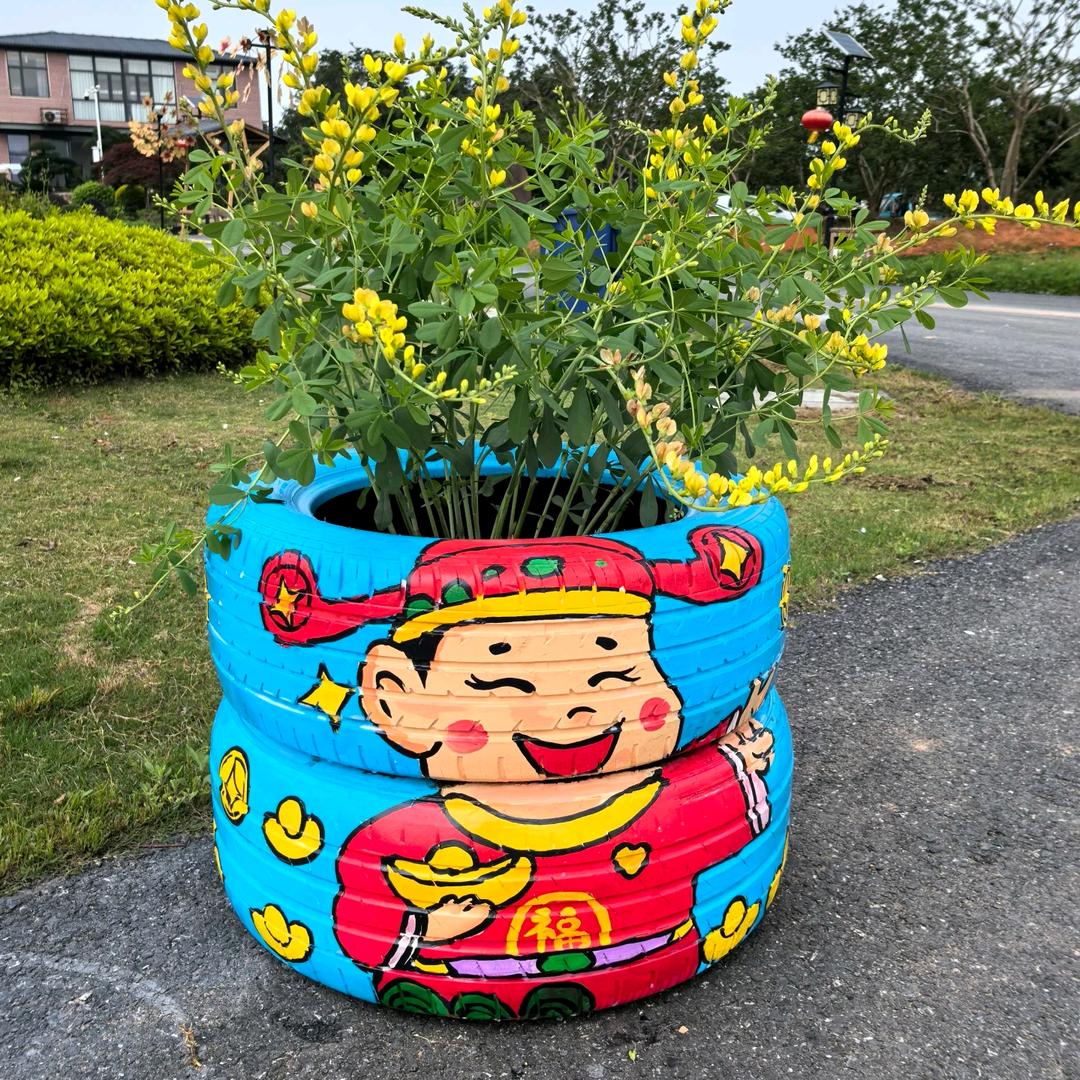 批发卖轮胎的小姐姐