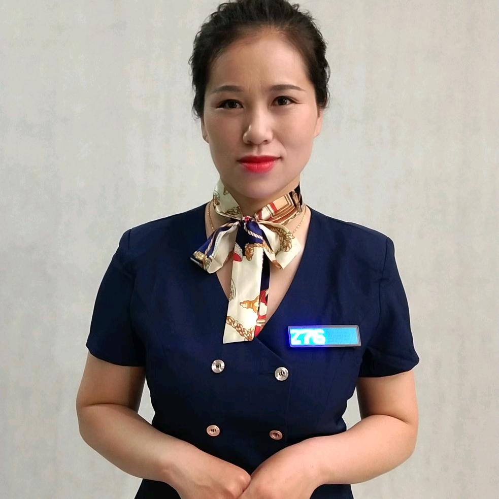 在新疆卖家具的高文琴