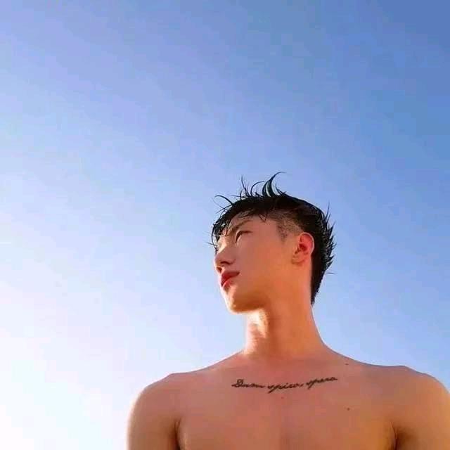 许明明