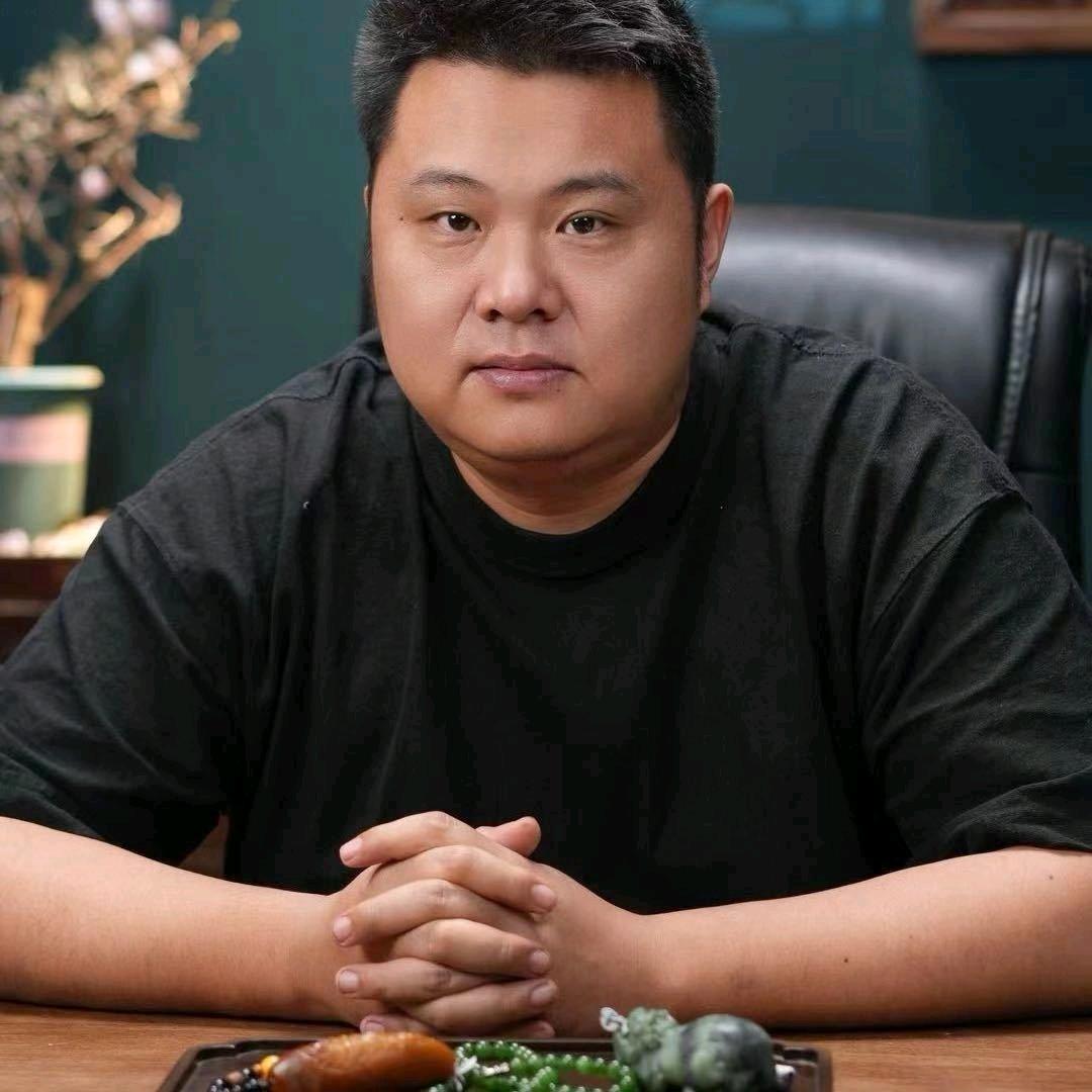 大奇说珠宝:小助理小智