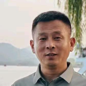 爱理（周一至周六晚上7:50开播）
