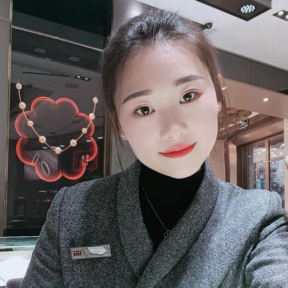 周大福珠宝 ♥莉莉