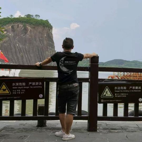 新田出租车老李