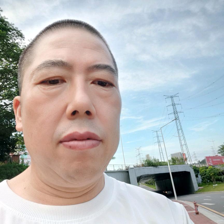 微微一笑