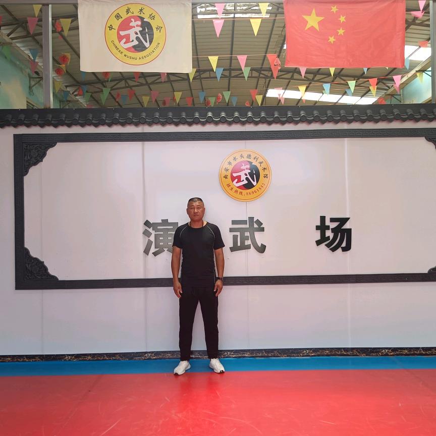 德利武术馆   阿如（ 智幢）