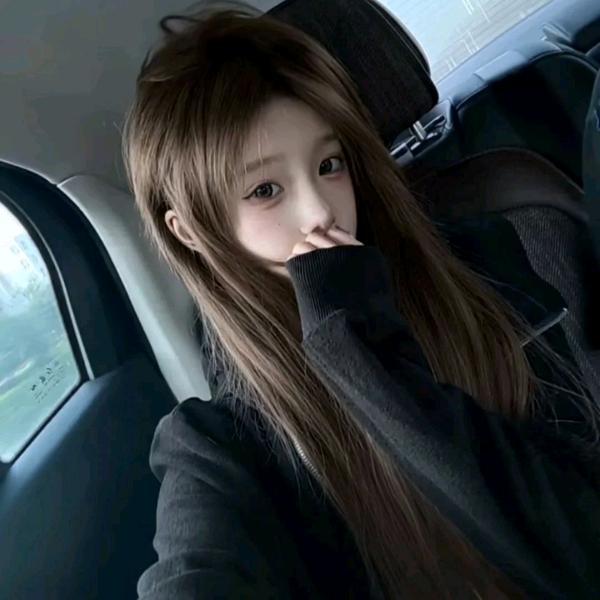 许蘸芩^🧣
