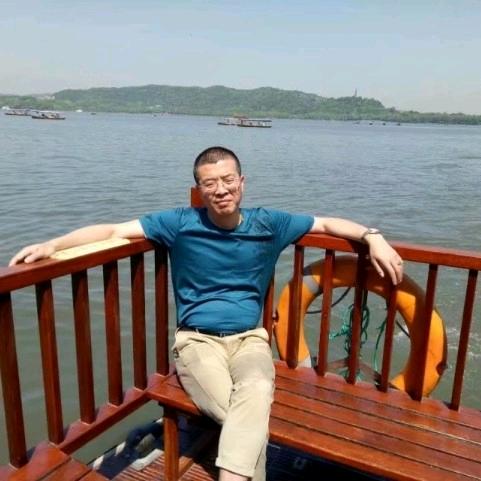 mr.布衣