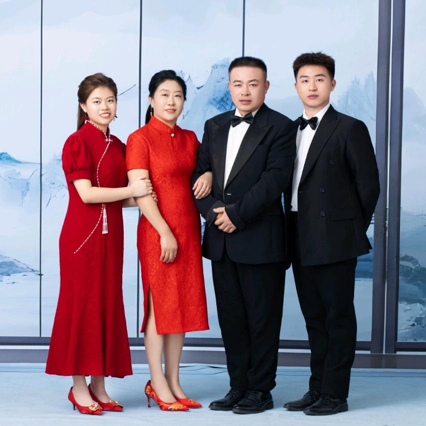 上党区农商街鸡蛋灌饼小丽