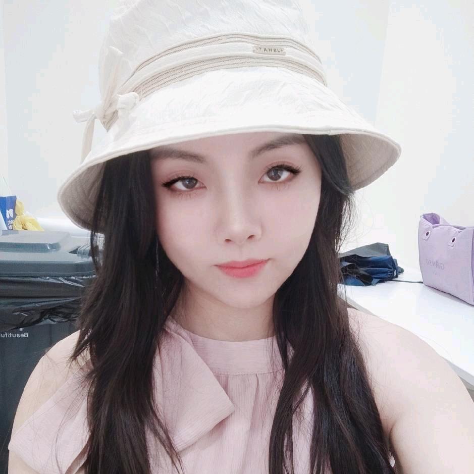 镜花水月皆成空