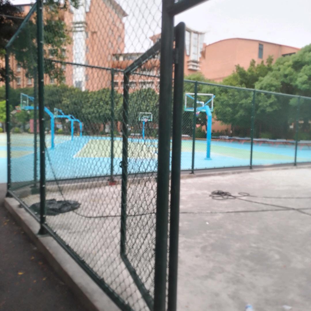 人生道路是走不玩