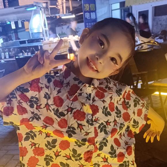 大手牵俩小手👧👦