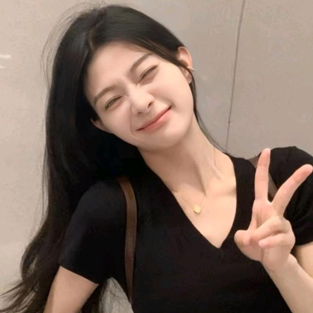 云☁️抖严选女装