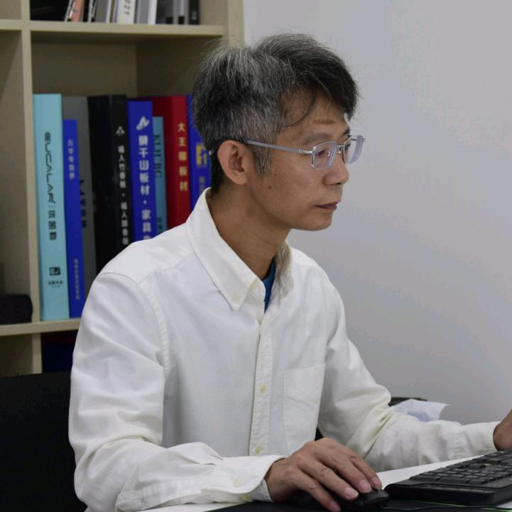 鑫福格家具-程先铭