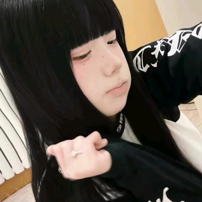 💬^椰妤兮☘︎₊.