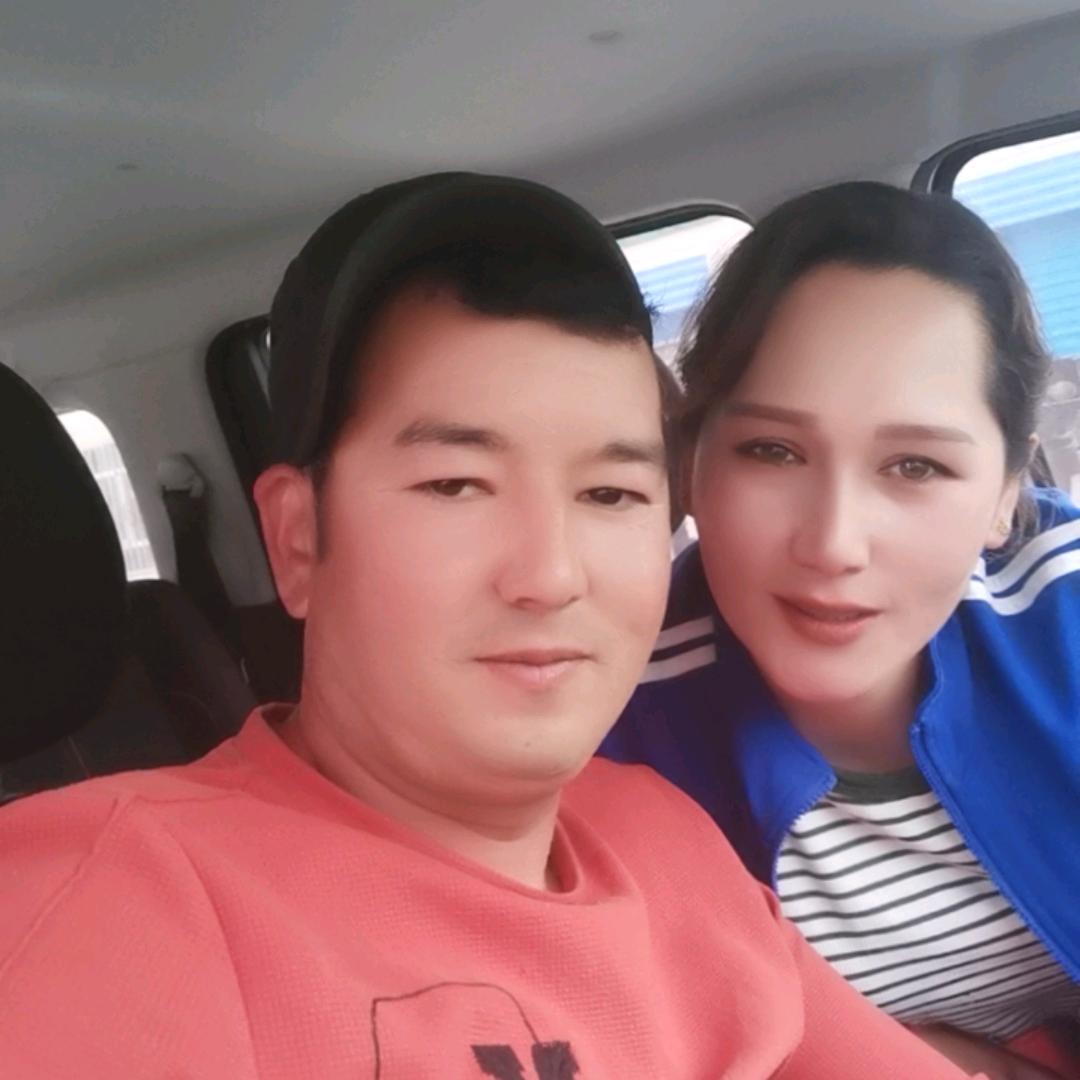 阿  迪力